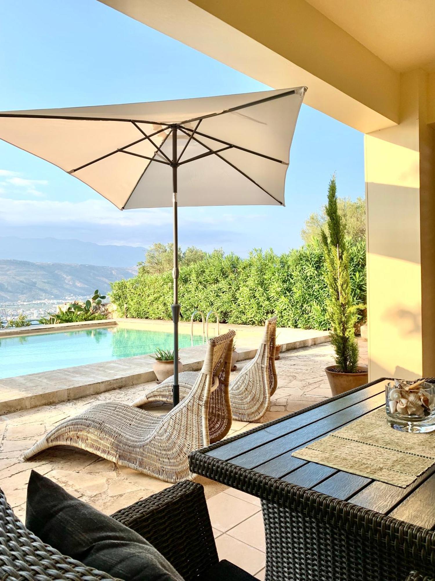Aggelos And Thisbe Chania Suburbs Sea View Guest House Exterior photo